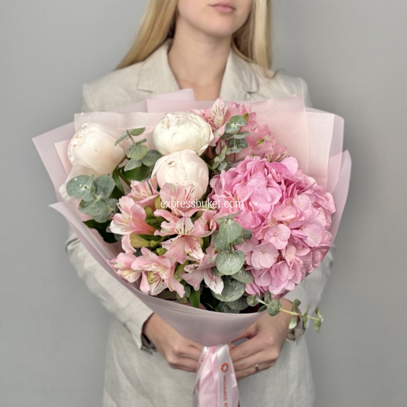 Пионовый восторг